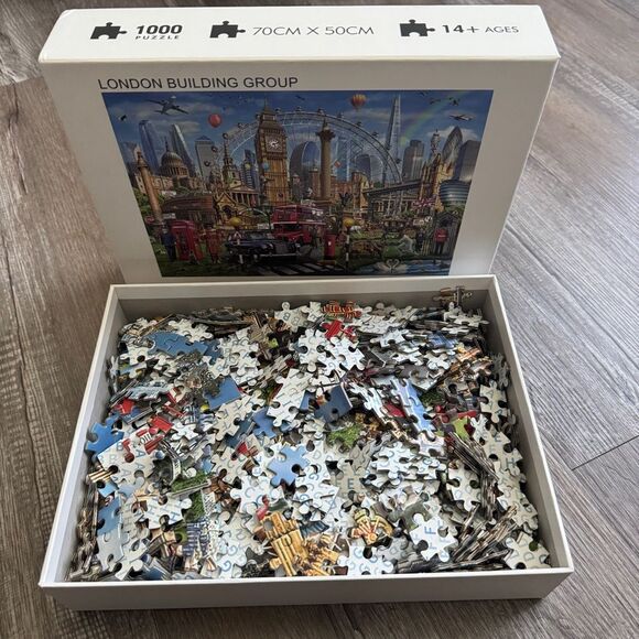London Building Group 1000 Piece Puzzle - Picture 2 of 3